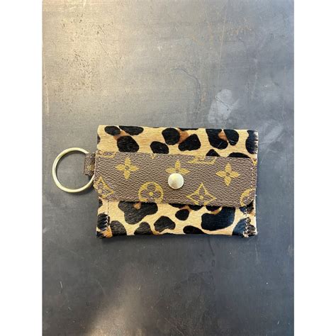 louis vuitton key holder wallet|louis vuitton wallet card holder.